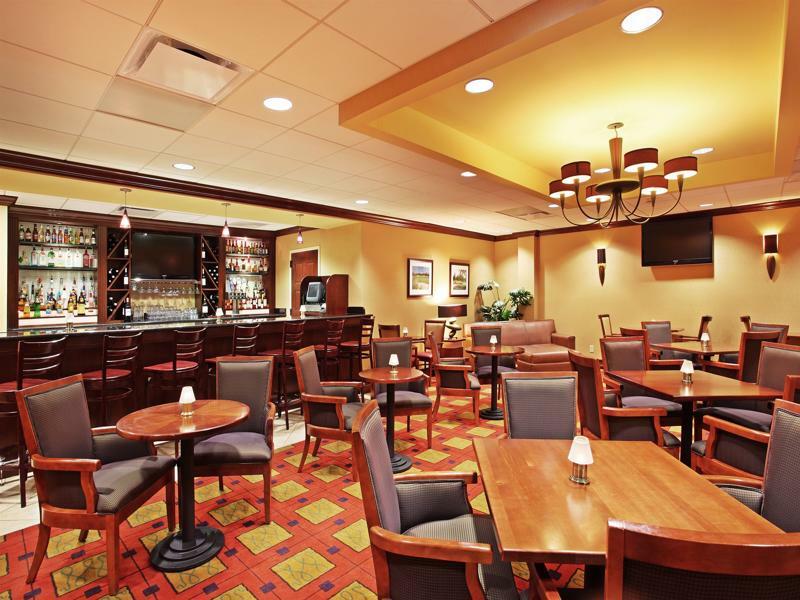 Holiday Inn Asheville - Biltmore West By Ihg Exterior photo